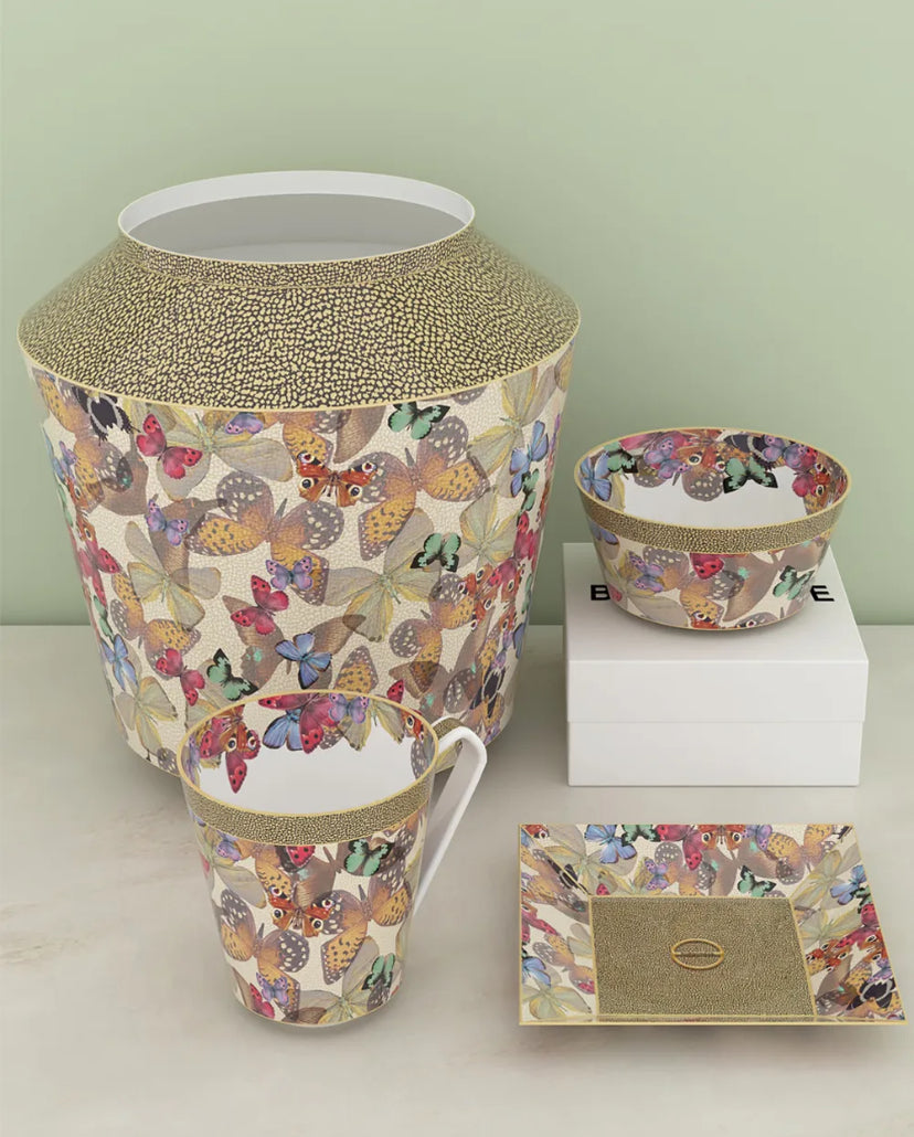 BUTTERFLY mug